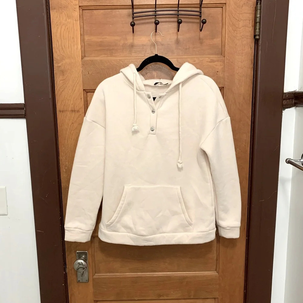 PrettyGarden Pullover